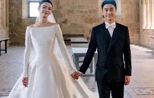 奚梦瑶婚礼被扒！场地费不超50万，婚纱赞助杂志宣传，全是生意？ 