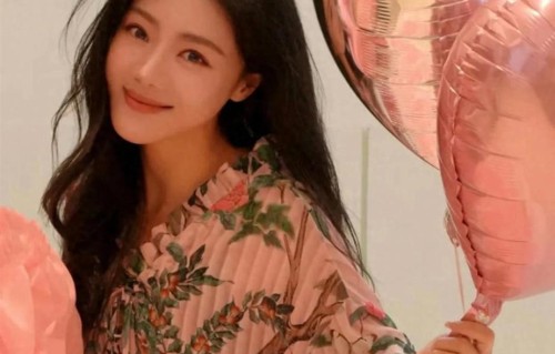 找到邓家佳不来浪姐的原因了！清醒拒炒情怀，这才是真乘风破浪