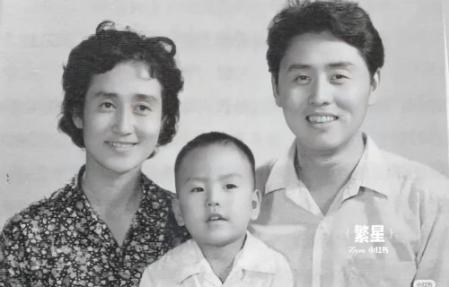 80岁马德华罕露面！娶“嫦娥”妻子恩爱54年，儿子身家过亿太争气|西游记|猪八戒|马洋|童年|侯玉敏