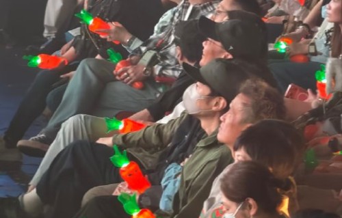 除了容祖儿，还有哪些知名艺人到场支持了黎明的演唱会？|陈奕迅|古巨基|音乐|粉丝|阿Sa