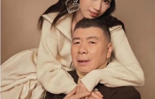 徐帆冯小刚养女为何与冯小刚长相如此相似？