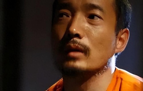 从修车工到影帝，甩了曾黎又娶韩国美女，李易祥的魅力到底有多大