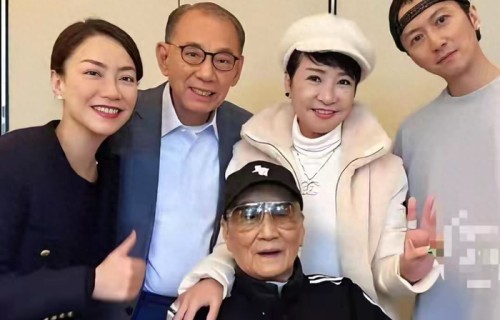 狄波拉强忍悲痛现身, 被问及谢贤2亿遗产是否留孙子, 拉姑含泪确认_WY°|谢霆锋|张柏芝|谢婷婷|林青霞|前妻