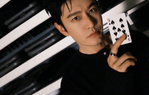 黄晓明放弃千万片酬再战上戏博士：48岁，梦想才是新的起跑线|电影评分|大汉天子|新上海滩|北京国际电影节|明星