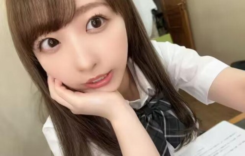 宍户里帆：“治愈系透明感”偶像到“美妆博主”的闪电引退与转型