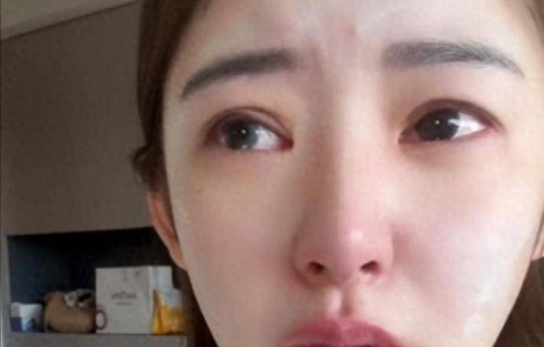 热搜挡不住了！黄一鸣“猛料”传出后回应前男友，孩子生父成谜，王思聪的体面全无