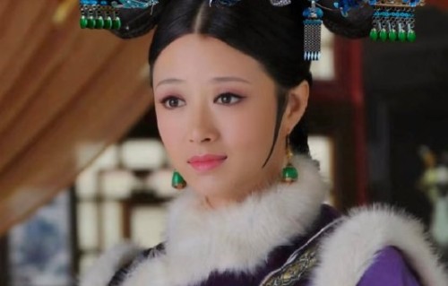 《多喜一家人》剧组为何不给蒋欣标注女主身份？