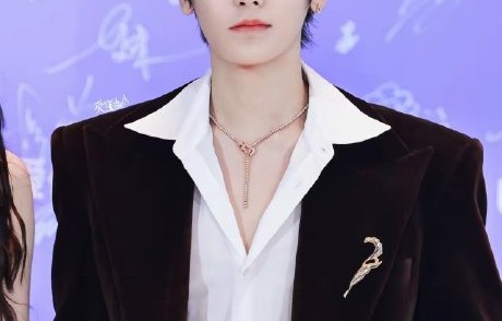 十年追梦泪洒舞台！侯明昊《歌手》回归，一曲《Simon》唱哭全场|音乐|粉丝|我是歌手|湖南卫视|综艺