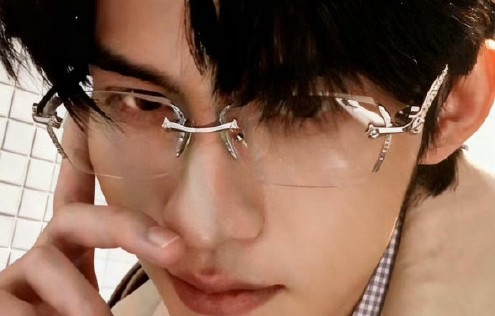 云熠星河一周年：粉丝高燃纪念初遇，双向奔赴的宿命感引爆全网|浪漫氛围|亿万星辰不及你|热恋不朽|云熠同频|饭圈应援