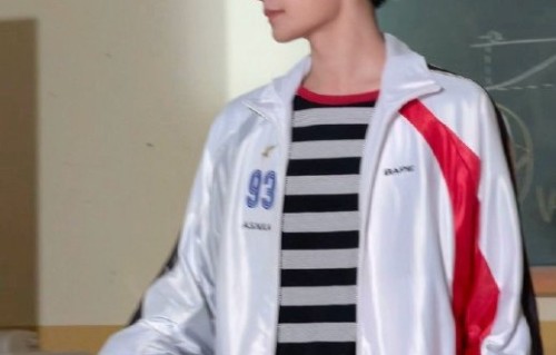 杨洋的校服造型出自哪部新作品？