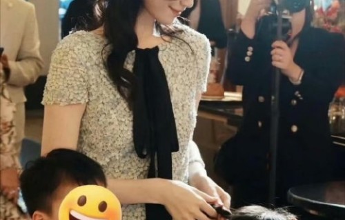 奚梦瑶何猷君婚礼为什么推迟了七年才举办？|礼服|豪门|家族|求婚|仪式