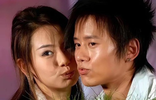 对于薛之谦主动承担损失的做法，舆论场中有哪些不同的看法？|李雨桐|谢娜|张杰|艺人|暴雨