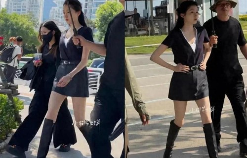 美腿大赏！关晓彤拍戏路透，身材比例好逆天，脸蛋也超嫩超美的