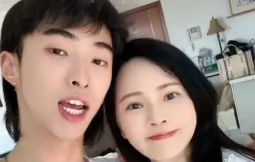 “该发生的还是发生了”：伊能静回应儿子恩利化妆，你本应独一无二