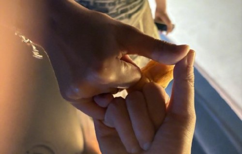 网友为何称黄灿灿和罗予彤是“暴力甜心”式闺蜜？