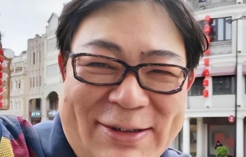 从“谦谦君子”到“录音门”：修庆的坠落，不过是娱乐圈“德艺双馨”人设的集体谎言