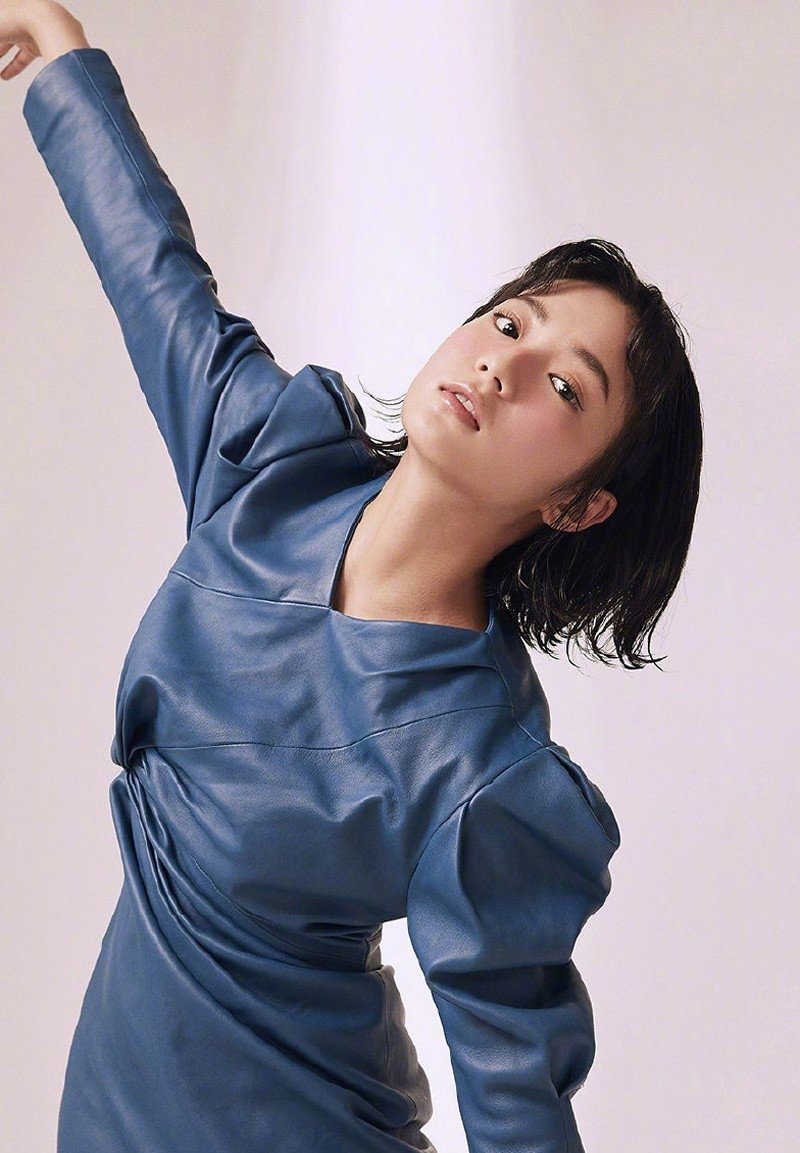 演员李晨主演电影票房破150亿