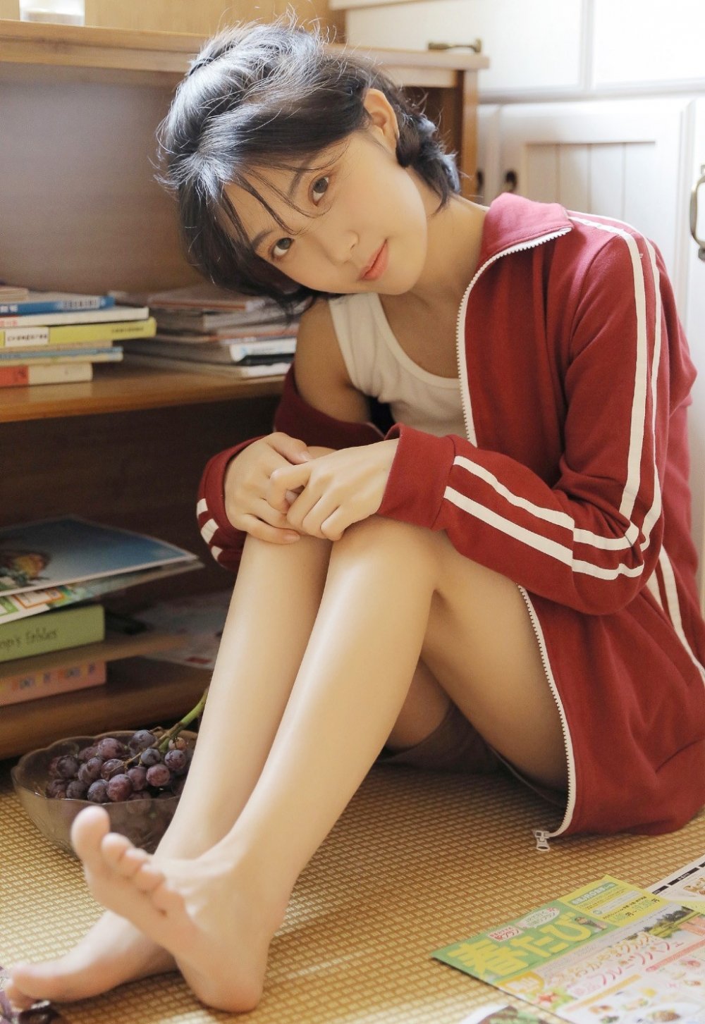 《双城记》剧集曝剧照 战争酝酿复杂三角恋