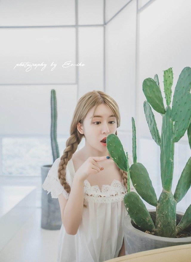 杨紫《玉兰花开君再来》路透造型被赞“贵气”！但搭档欧豪，令人担忧