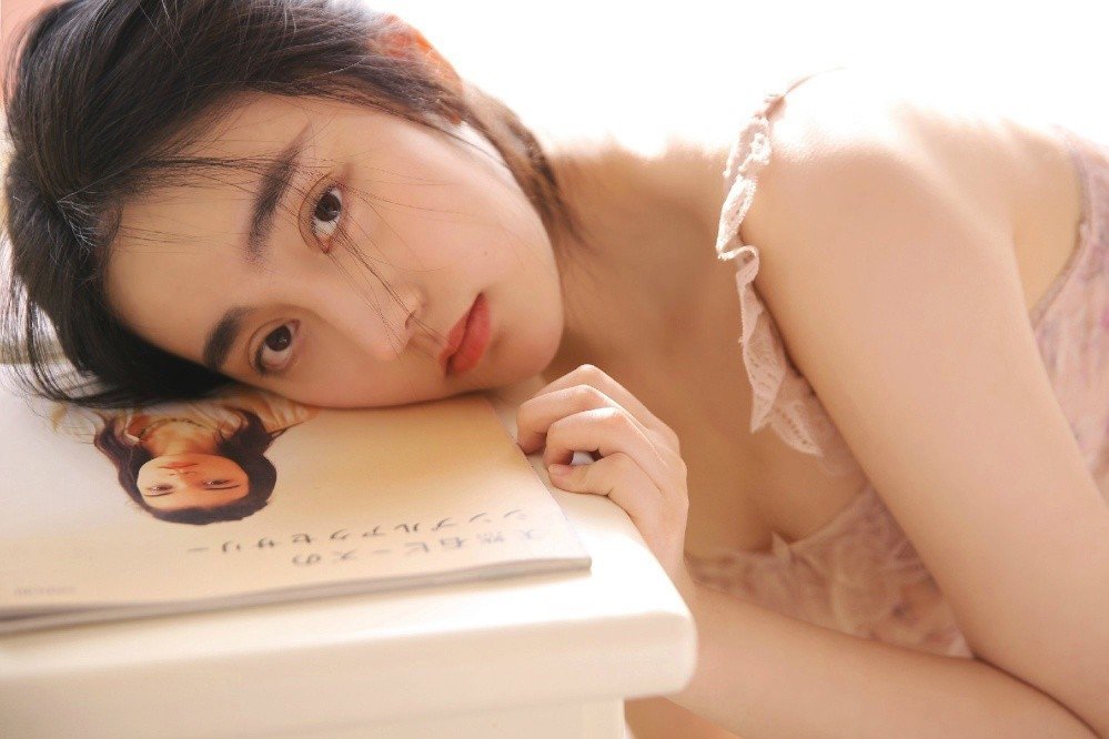 迪丽热巴(中国内地女演员)_360百科