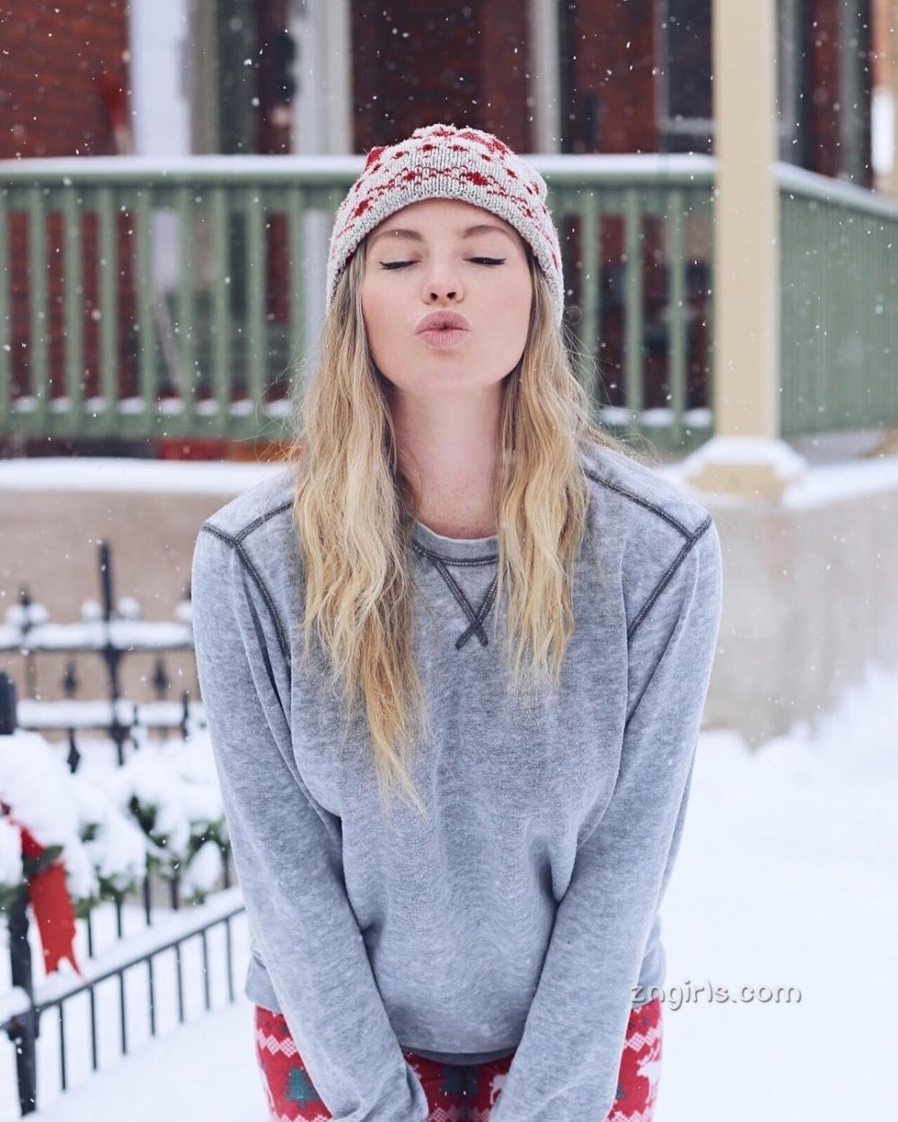 周杰伦新专辑单曲循环引热议